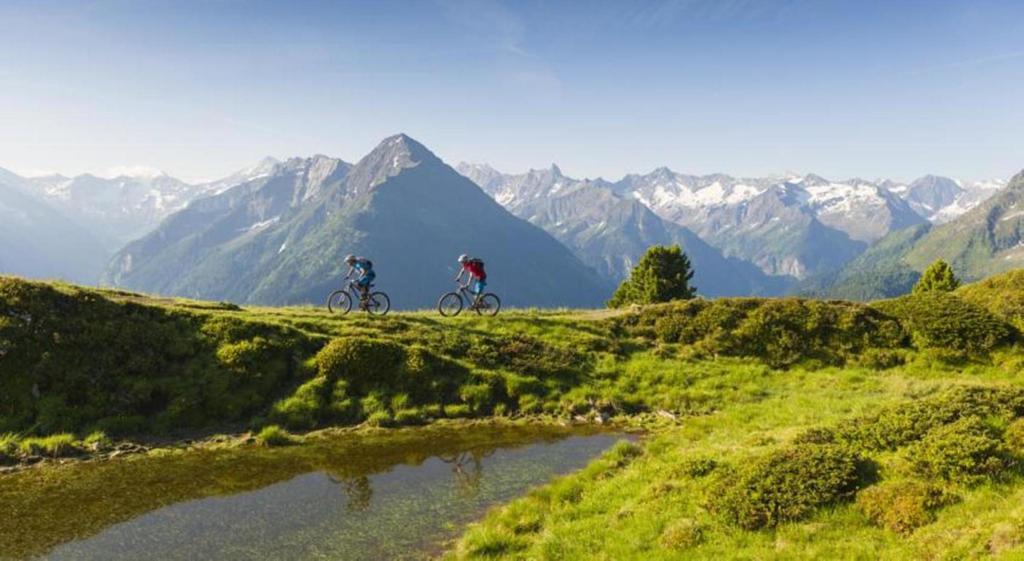 Apart Alpin ヒパッハ エクステリア 写真